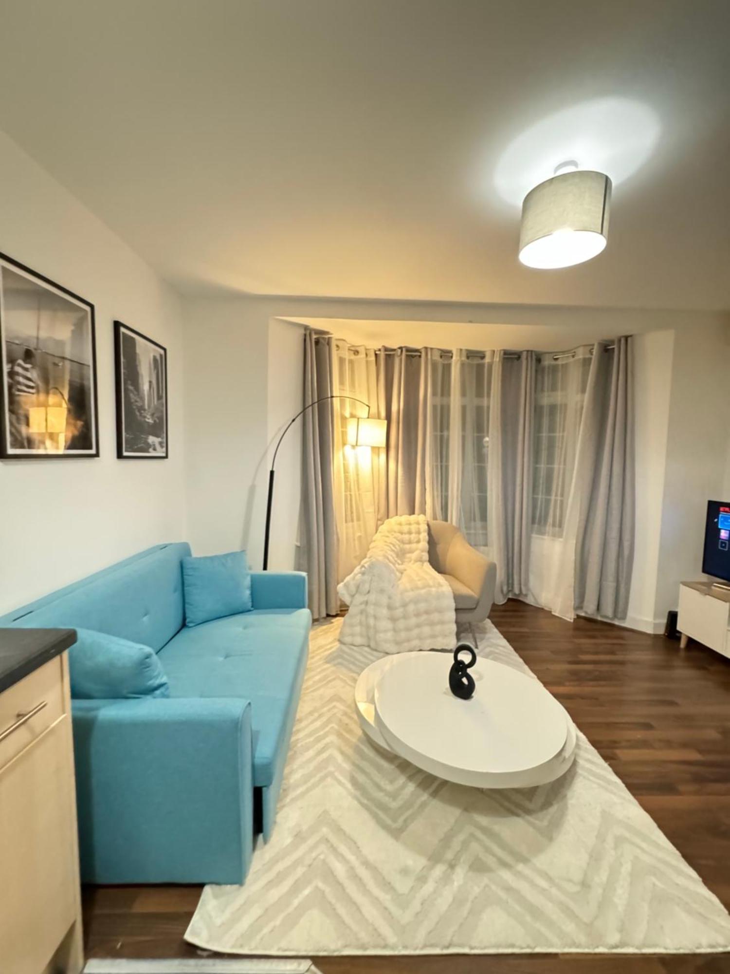 Apartment Cozy With Free Parking *